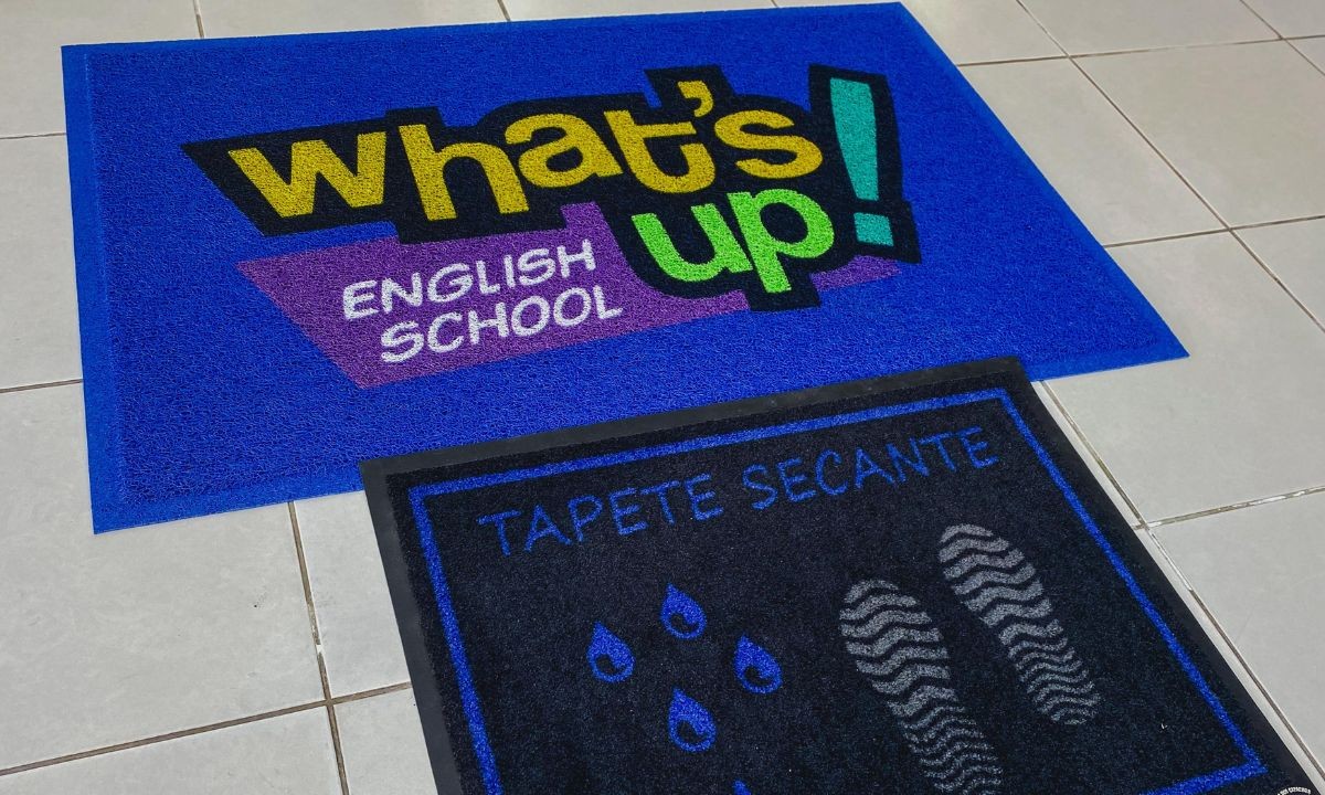 Inspirações Criativas Para Tapetes e Capachos Personalizados Que Encantam Visitantes